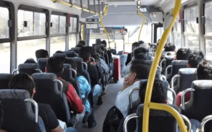 Disminuyen delitos de robo con violencia en transporte público y de carga en Edomex