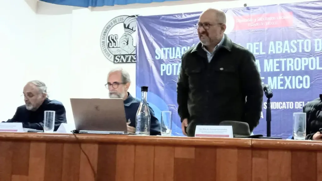 El agua no es una mercancía sino un derecho Constitucional, coinciden funcionarios del GEM y legisladores mexiquenses en Foro