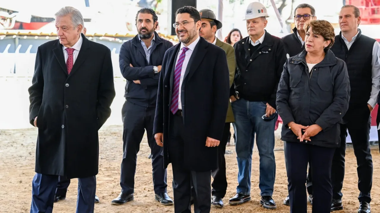 El Presidente Andrés Manuel López Obrador y la Gobernadora Delfina Gómez Álvarez supervisan las obras del Tren “El Insurgente”