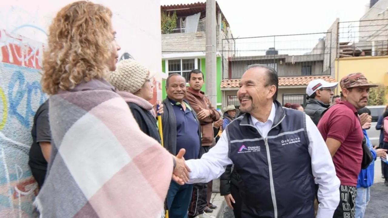 En 70 días gobierno de Atizapán de Zaragoza transforma la calle Río Balsas, en la colonia Prados de Ixtacala