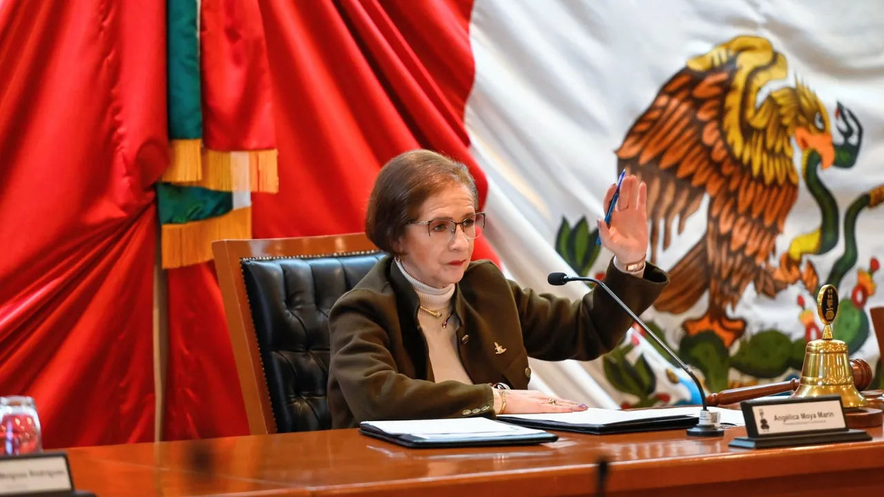 En Naucalpan, emprenden campaña de estímulos fiscales a colonos en proceso de regularizar la tenencia de la tierra.