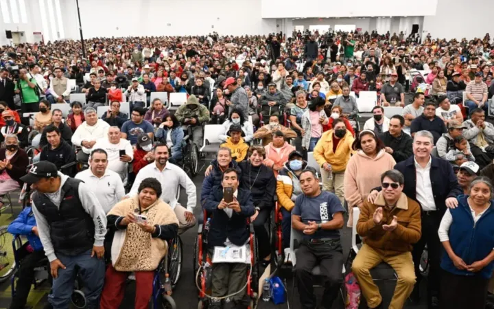 Entrega Delfina Gómez pensiones a Personas con Discapacidad en el Estado de México; 155 mil beneficiarios en la primera etapa