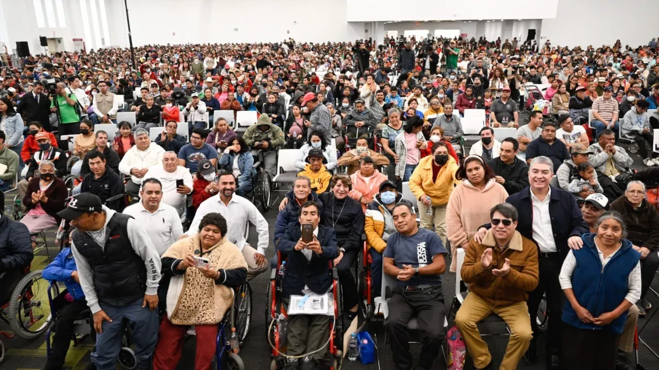 Entrega Delfina Gómez pensiones a Personas con Discapacidad en el Estado de México; 155 mil beneficiarios en la primera etapa