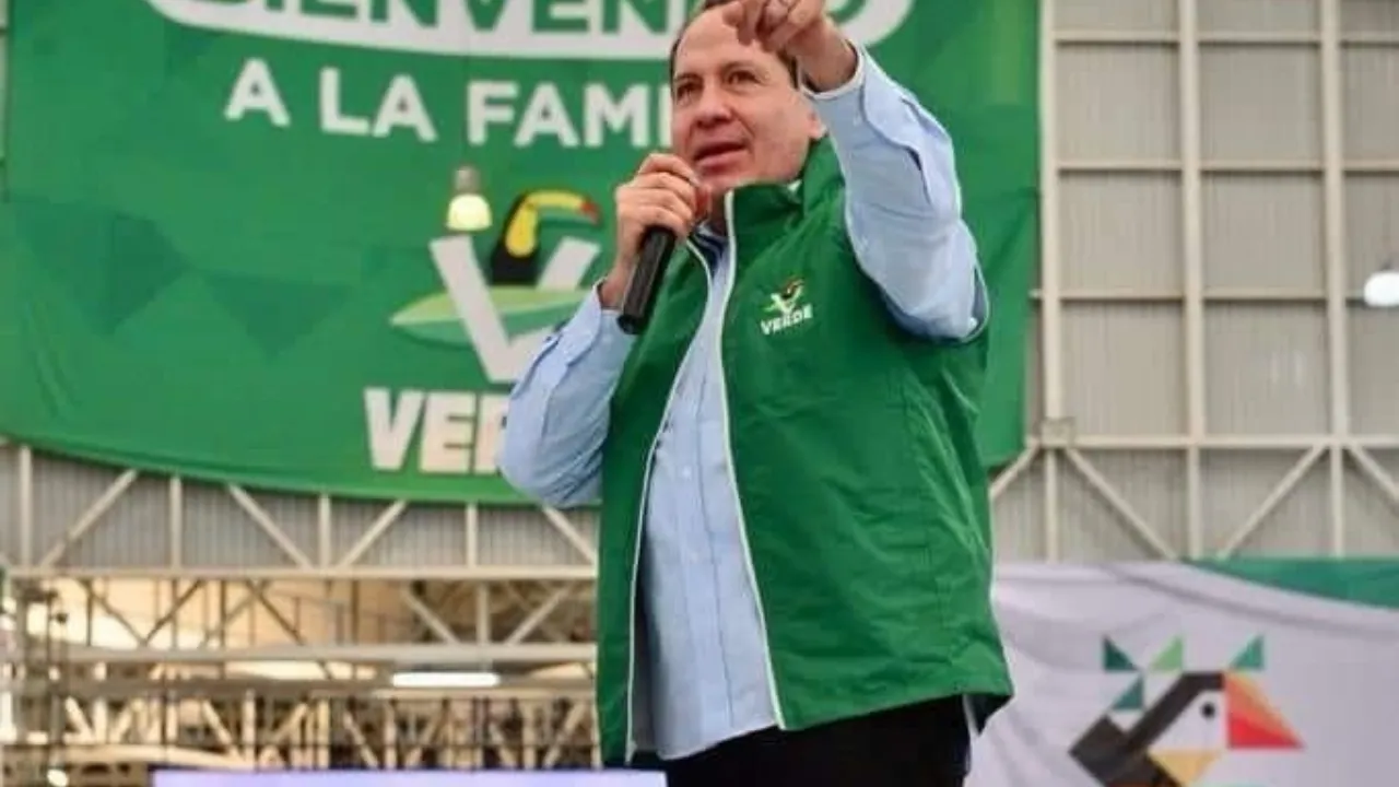 Eruviel Ávila formalizó su adhesión al PVEM ante más de 10 mil simpatizantes desde Ecatepec