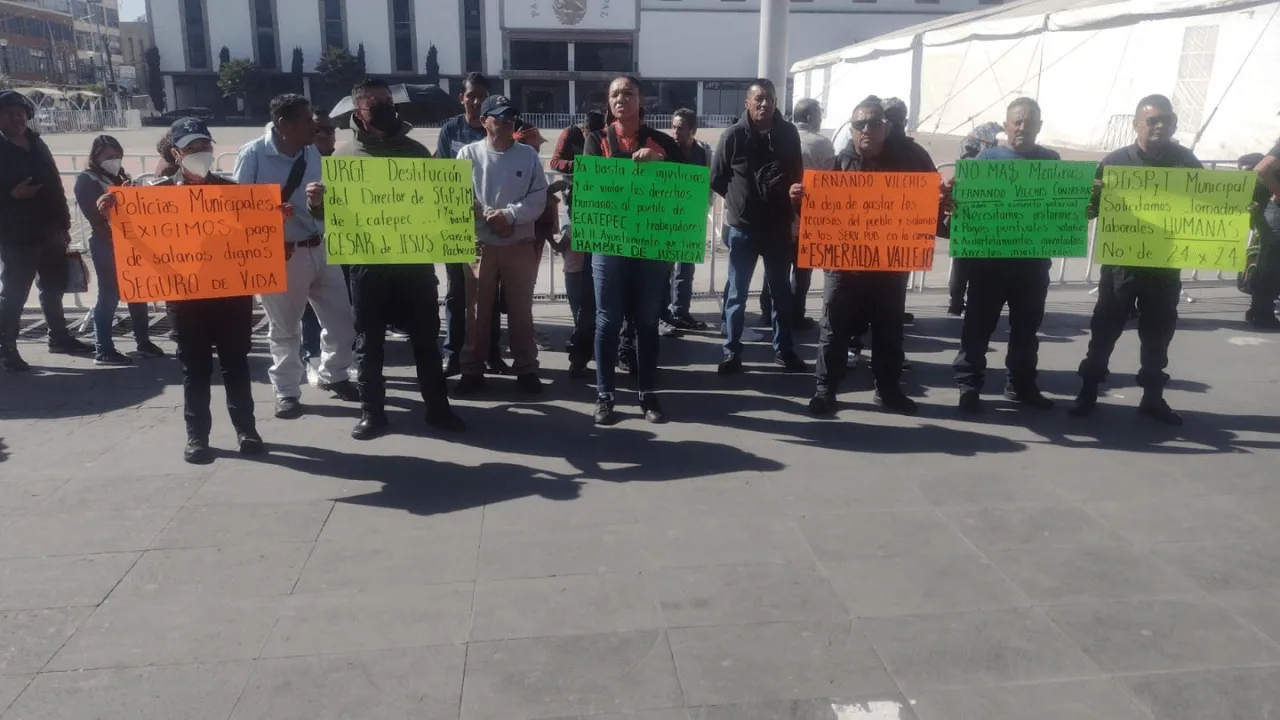 Gobierno de Ecatepec incumple pago salarial a 6 mil trabajadores sindicalizados y de confianza, realizan manifestación