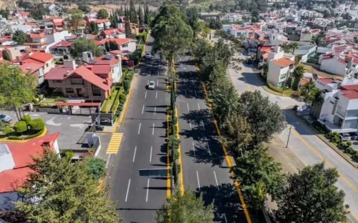Interviene Gobierno Municipal de Atizapán de Zaragoza vialidades