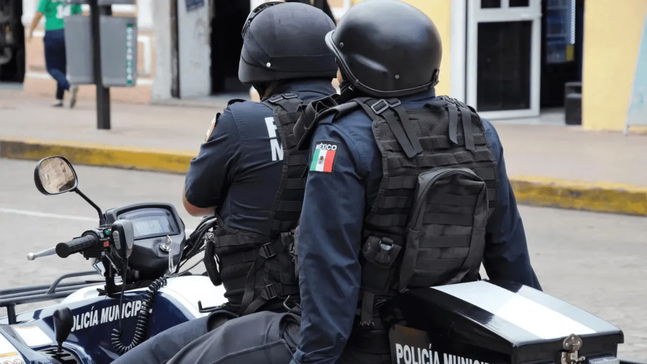 Investiga Naucalpan actuación de policías que pretendían detener a joven por pintar