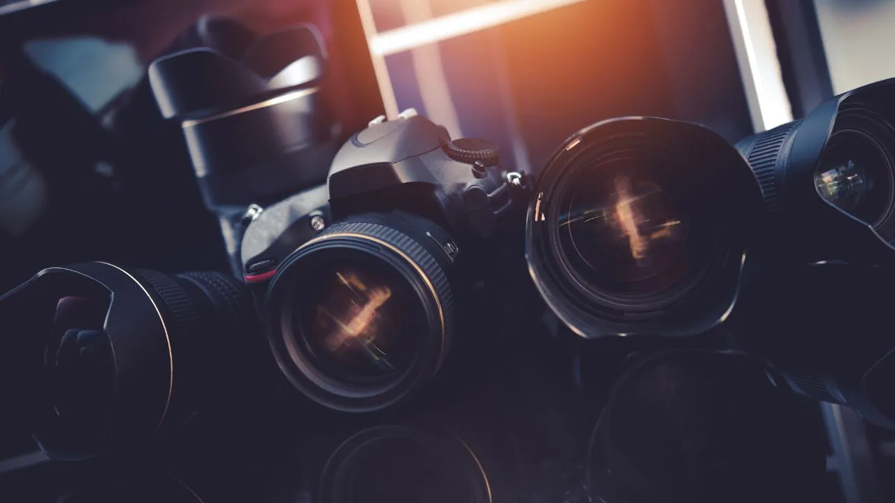¿Los rayos X de los controles en los aeropuertos pueden dañar los carretes de fotos?