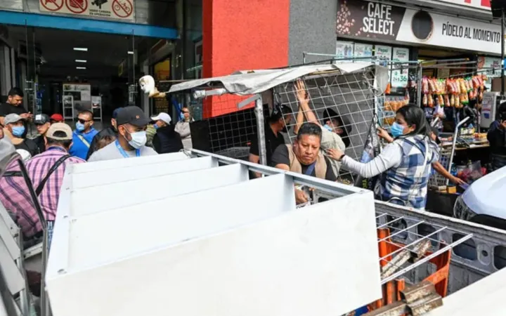 Naucalpan supervisa que comercio en vía pública no ponga en riesgo a la población