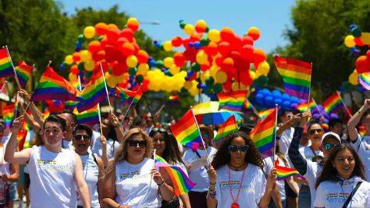 Nuevos casos de discriminación contra la comunidad LGBT+ en México