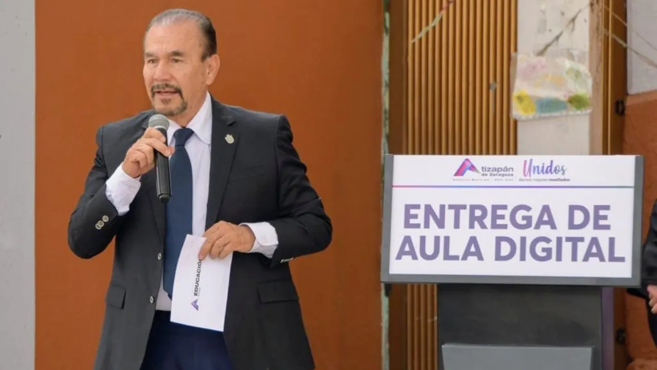 Proyecta Atizapán de Zaragoza la Instalación de 100 Aulas Digitales en Centros Escolares