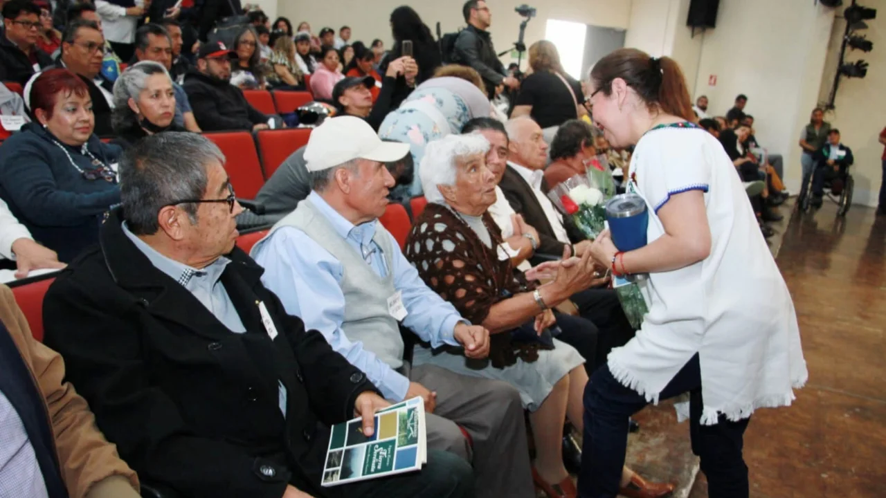 Líderes de izquierda consolidarán transformación en Ecatepec Azucena Cisneros