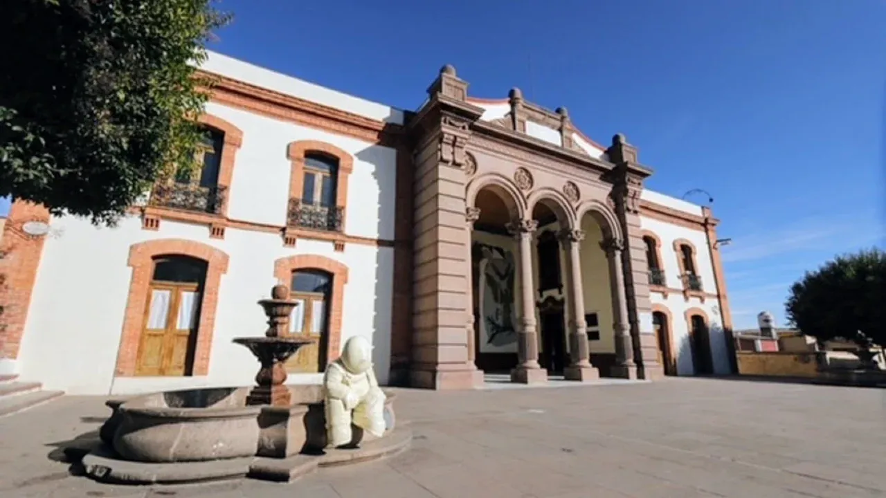 Celebra Teatro Juárez 117 Aniversario; joya arquitectónica e histórica del Edomex