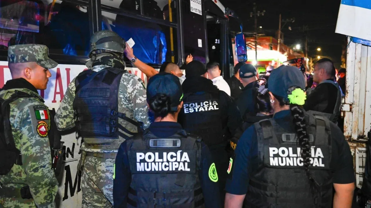 Detienen a 17 en megaoperativo rastrillo en Naucalpan
