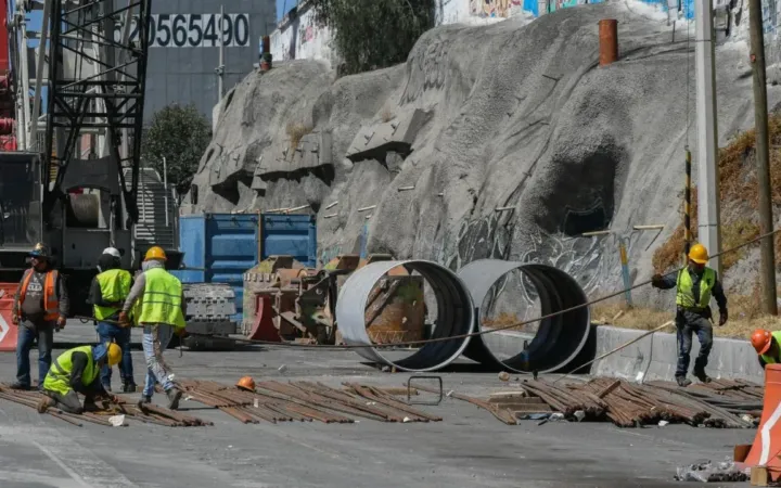 El Presidente Andrés Manuel López Obrador y la Gobernadora Delfina Gómez supervisan ampliación del Suburbano Lechería-AIFA