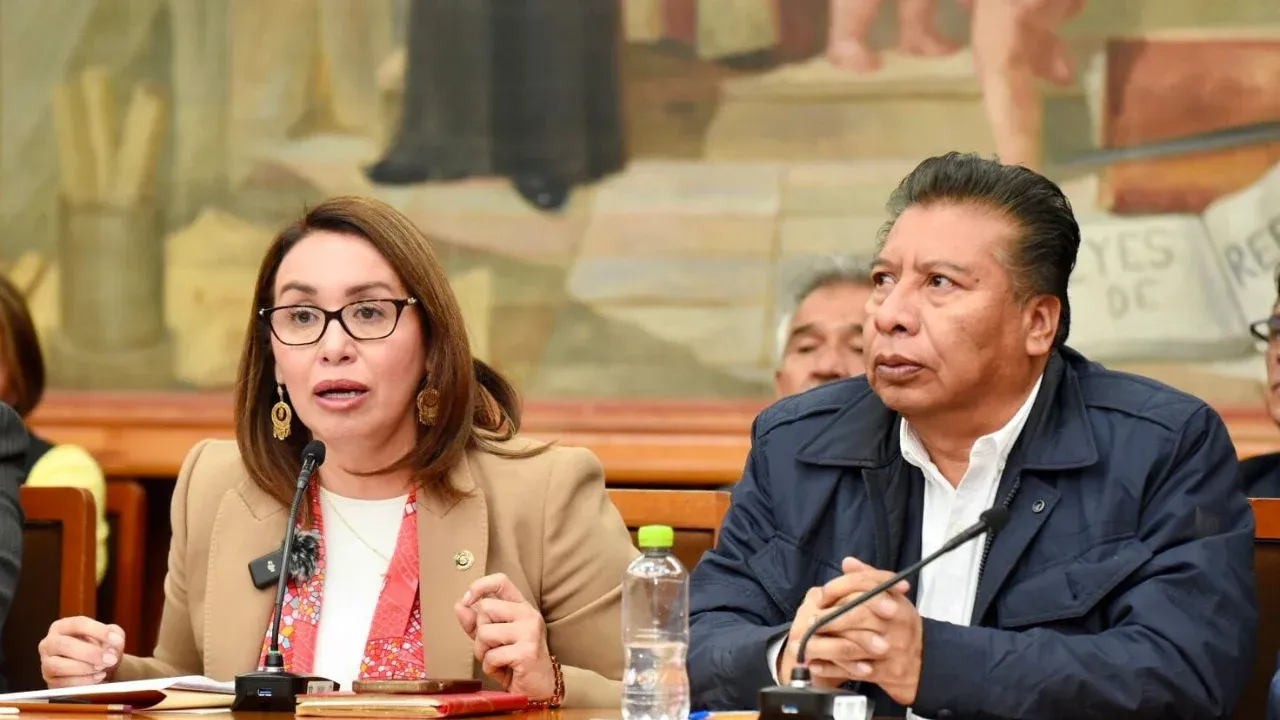 Falsas, las investigaciones en mi contra, son guerra sucia: Azucena Cisneros