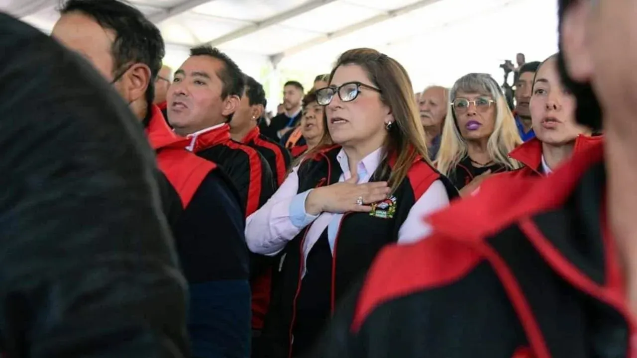 Firman gobierno de Atizapán de Zaragoza y SUTEyM convenio laboral y prestaciones colaterales 2024