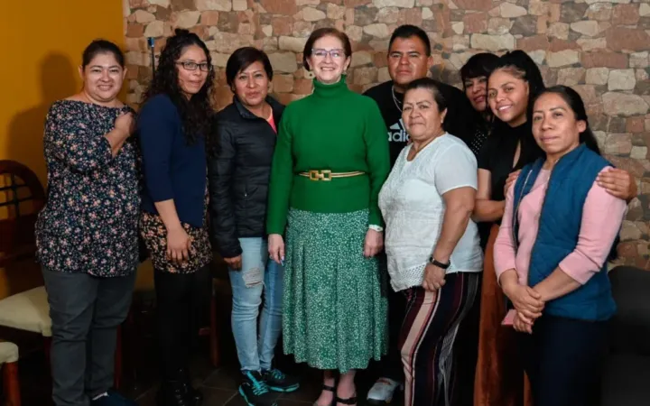 Fortalece vinculo con comunidades Programa "Jueves Vecinal" en Naucalpan: Angélica Moya
