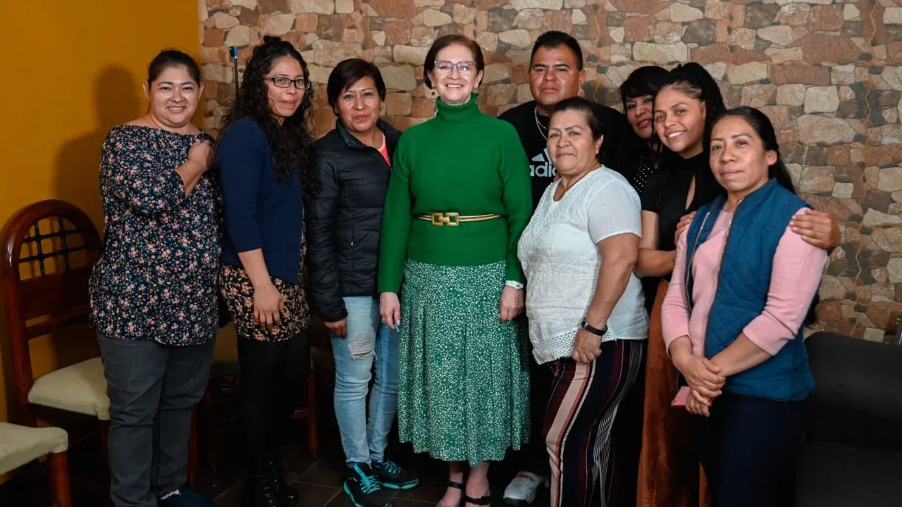 Fortalece vinculo con comunidades Programa "Jueves Vecinal" en Naucalpan: Angélica Moya
