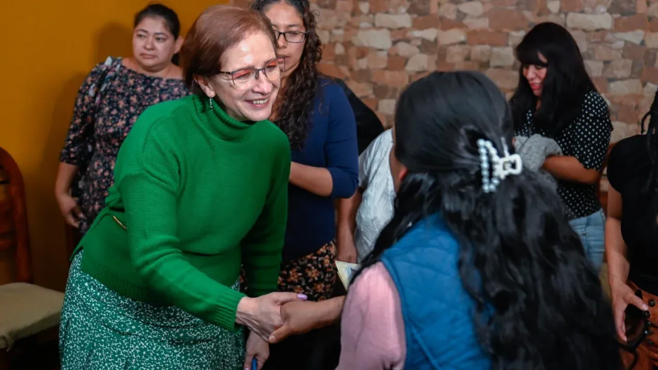 Fortalece vinculo con comunidades Programa "Jueves Vecinal" en Naucalpan: Angélica Moya
