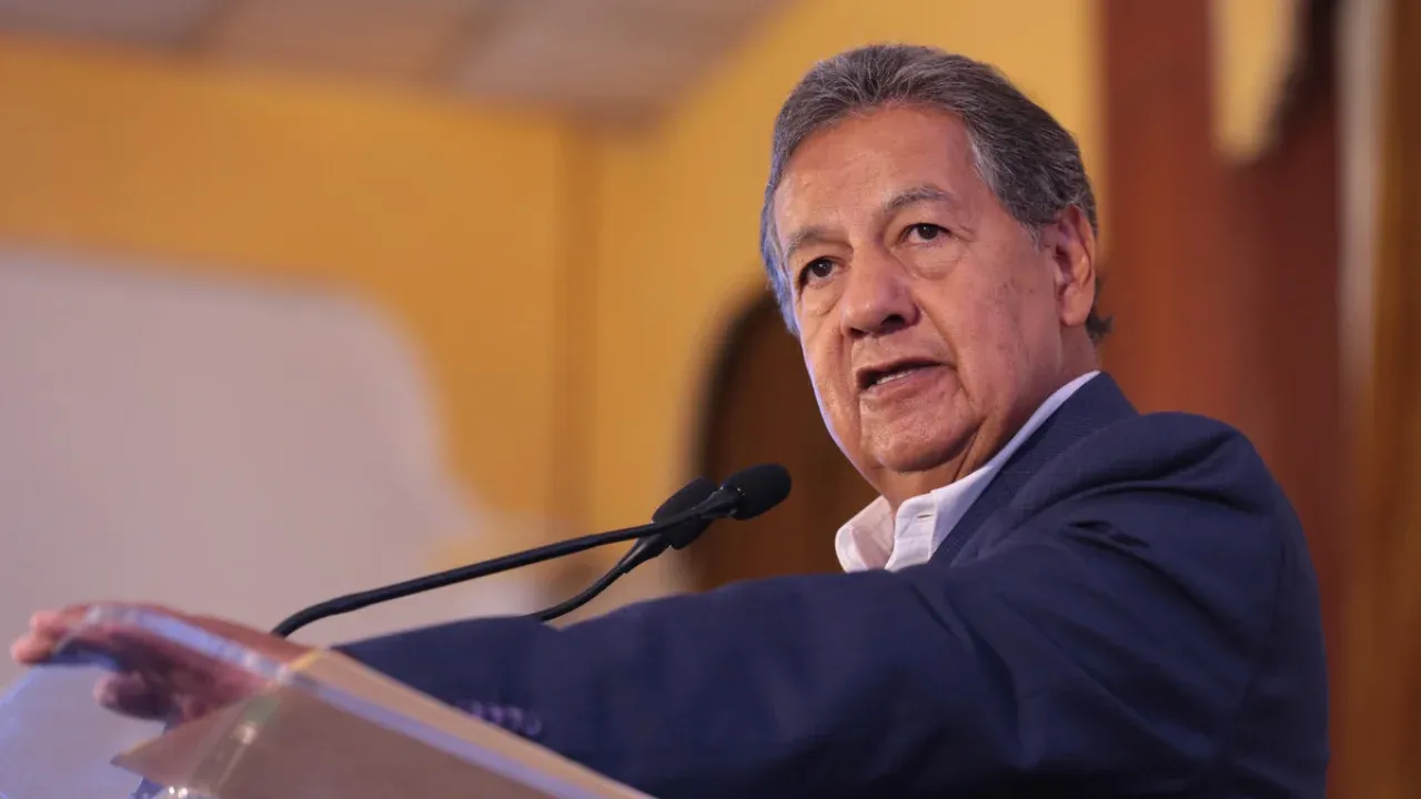 Revela Ecatepec el más claro ejemplo de “promiscuidad política” de morena, los enfermó el poder