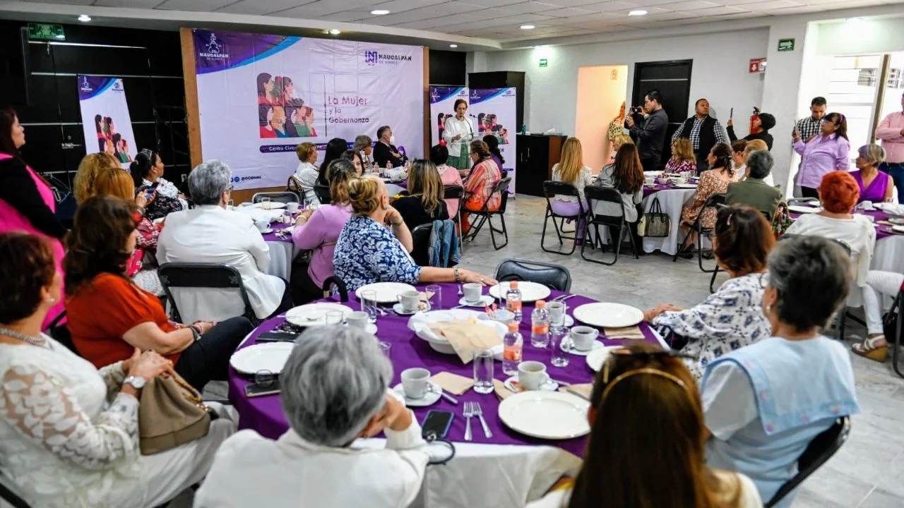 Realizan conversatorio mujer y gobernanza en Naucalpan