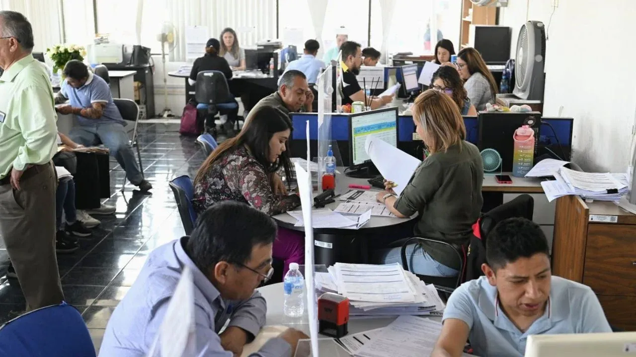 Aprueban prórroga para revalidar licencias de funcionamiento de unidades económicas y ambiental en Naucalpan