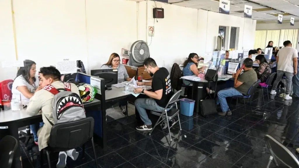 Aprueban prórroga para revalidar licencias de funcionamiento de unidades económicas y ambiental en Naucalpan