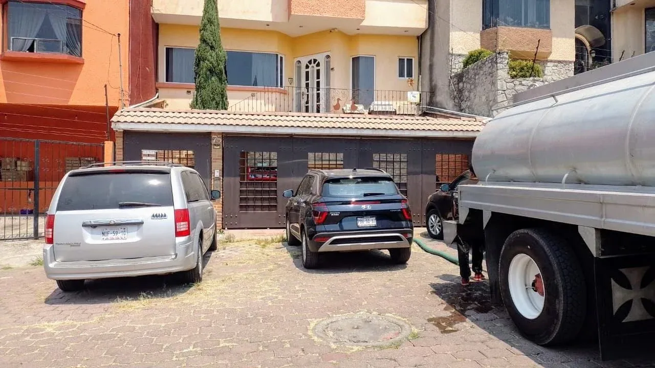 Deben sujetarse los permisionarios de pipas a la reglamentación de Oapas Naucalpan