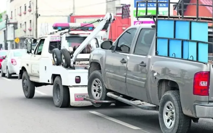 Municipalizar el Servicio de Grúas y Corralones en el Estado de México, plantea morena