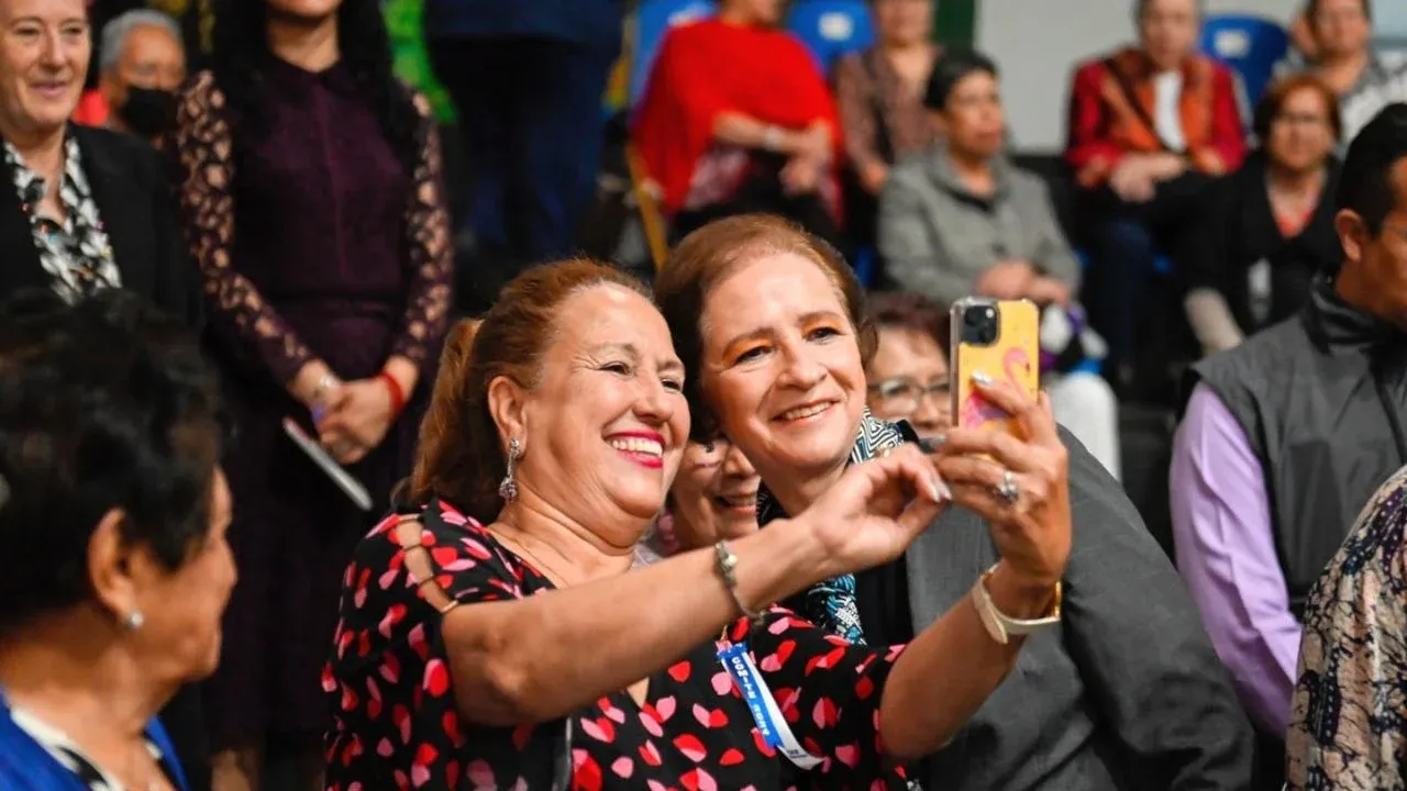 Naucalpan avanza en estrategia para mejorar calidad de vida de personas adultas mayores