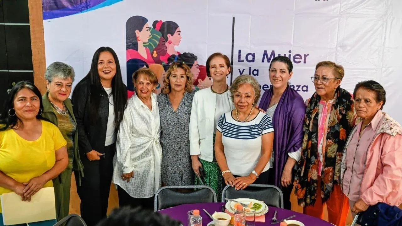 Realizan conversatorio mujer y gobernanza en Naucalpan