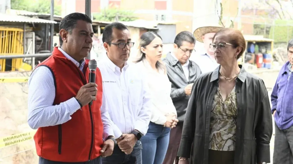 Supervisan desazolve en cauces colindantes entre Naucalpan y Tlalnepantla
