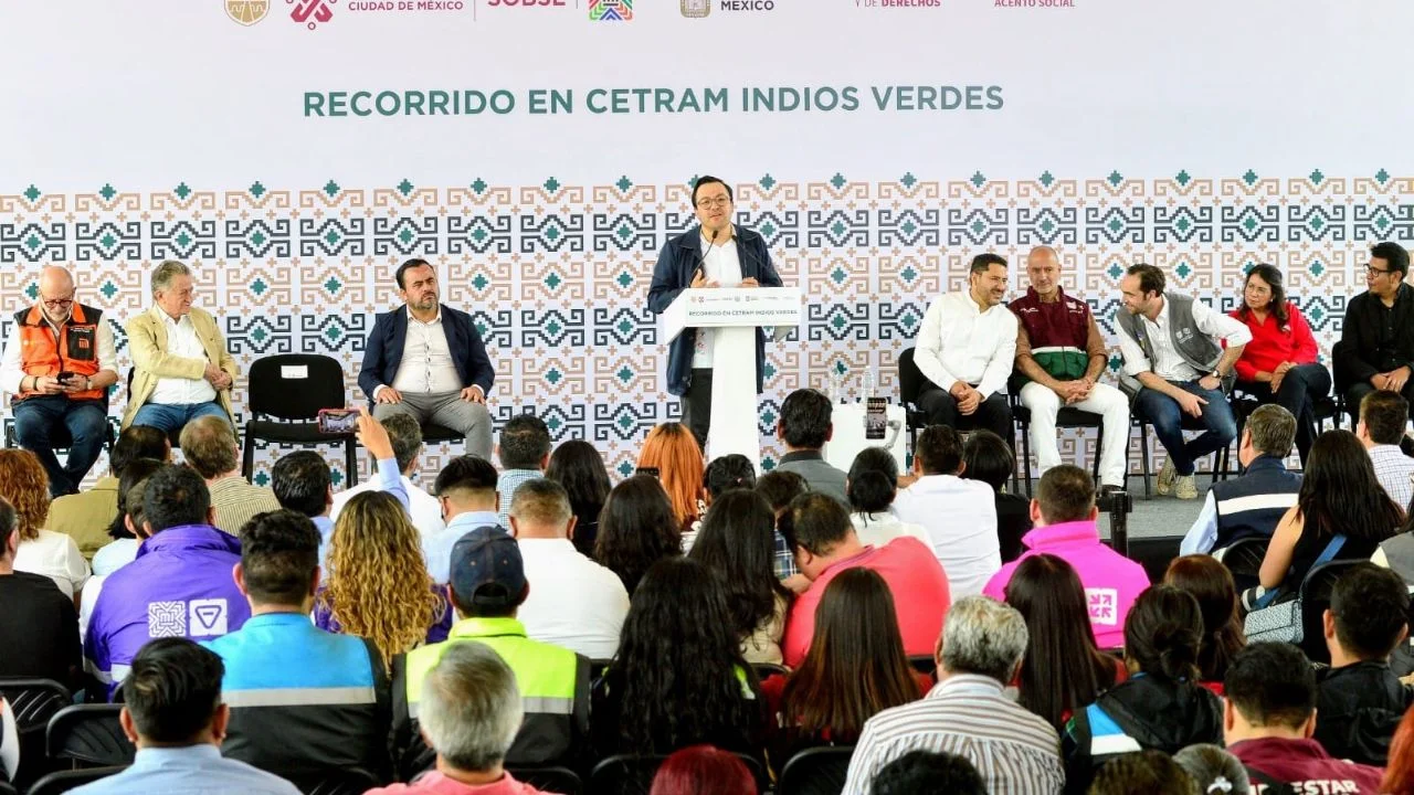 Autoridades de la CDMX y del Gobierno del Estado de México recorren el CETRAM de Indios Verdes