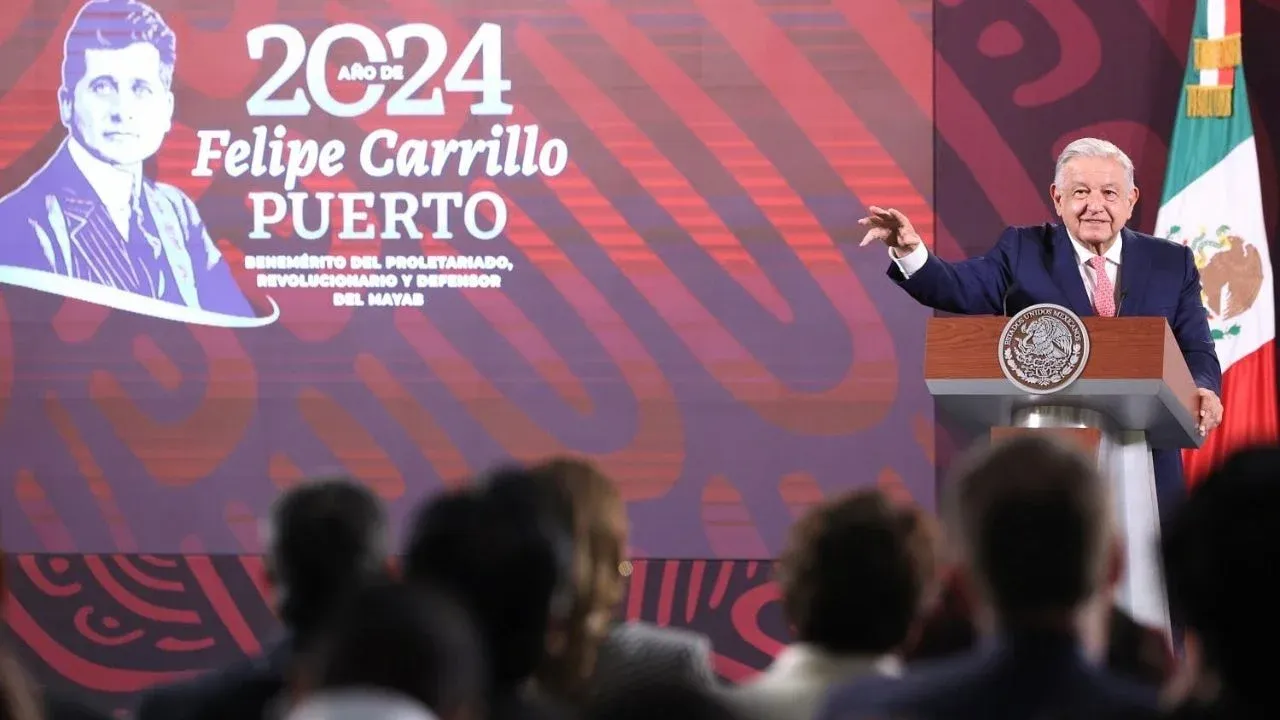 Asiste Gobernadora Delfina Gómez a “la mañanera” del Presidente de México; informan sobre hospitales de Ecatepec y Atenco