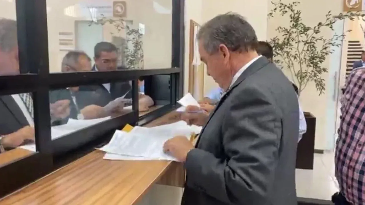 Convoca David Parra a la construcción de un gran Movimiento Social en defensa de Naucalpan, el legislador avanza en la ruta jurídica