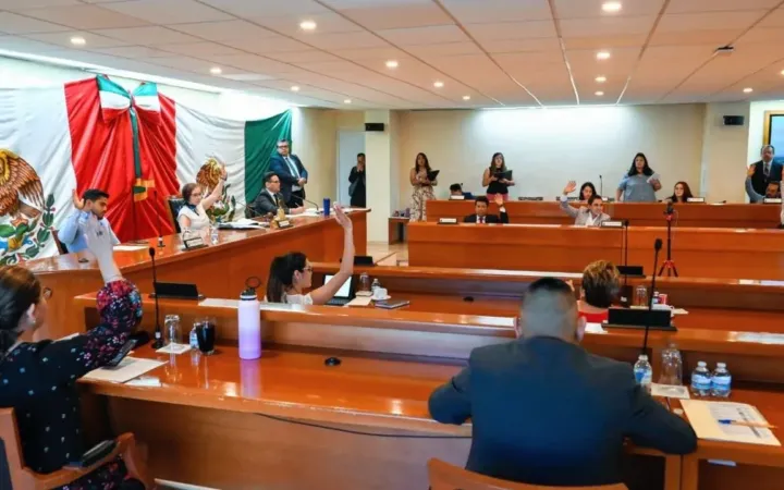 Otorgan ediles licencia temporal a alcaldesa de Naucalpan Angélica Moya Marín