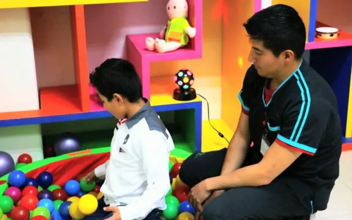 Salud mexiquense aseguró que detectar signos de autismo en la primera infancia permite atender oportunamente esta condición