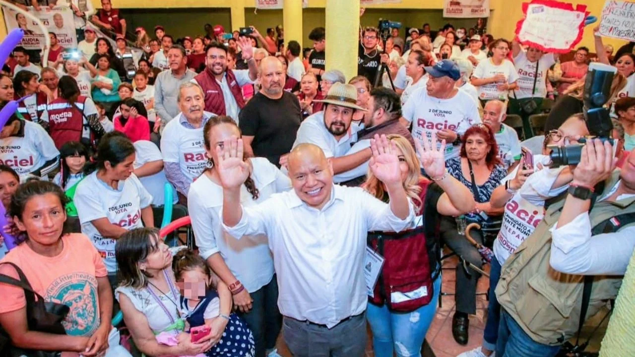 9 Centrando La Nota Estamos ante el gobierno más corrupto en la historia de Tlalnepantla Raciel Pérez Cruz