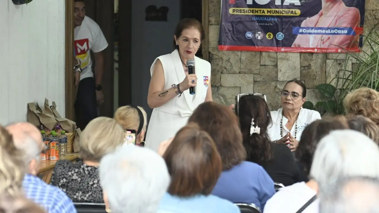 Vecinos de Echegaray apoyan propuesta de Angélica Moya para Naucalpan