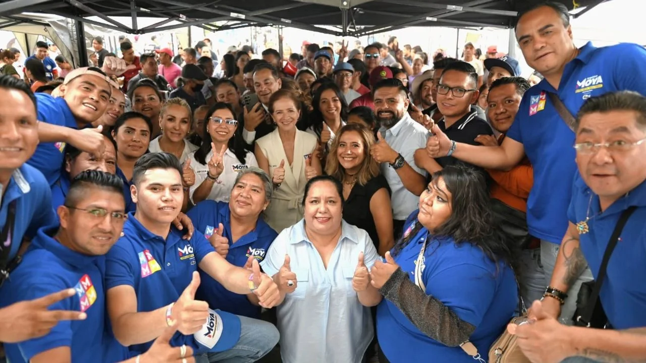 Más comerciantes de Naucalpan se suman a campaña de Angélica Moya