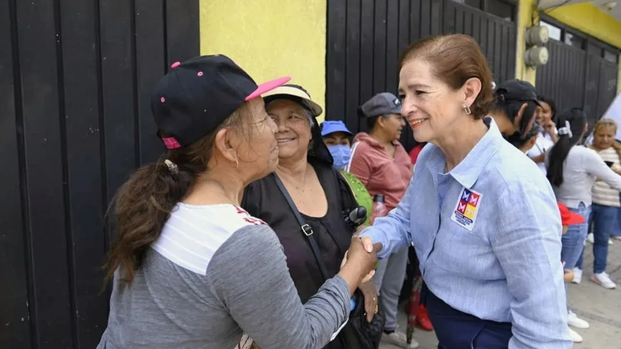Angélica Moya trabajará para que familias de Naucalpan tengan seguridad jurídica sobre su patrimonio