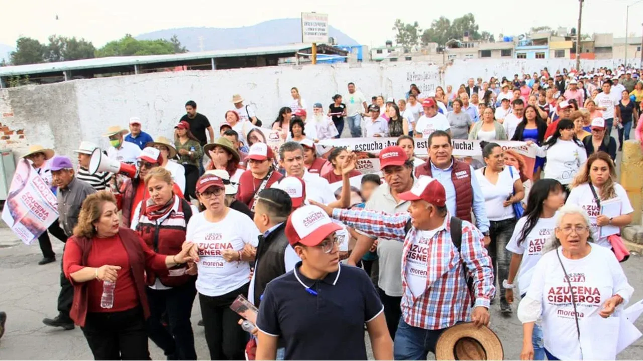 Azucena Cisneros reiteró que en Ecatepec no tiene negocios ni organizaciones, solo interés por la gente