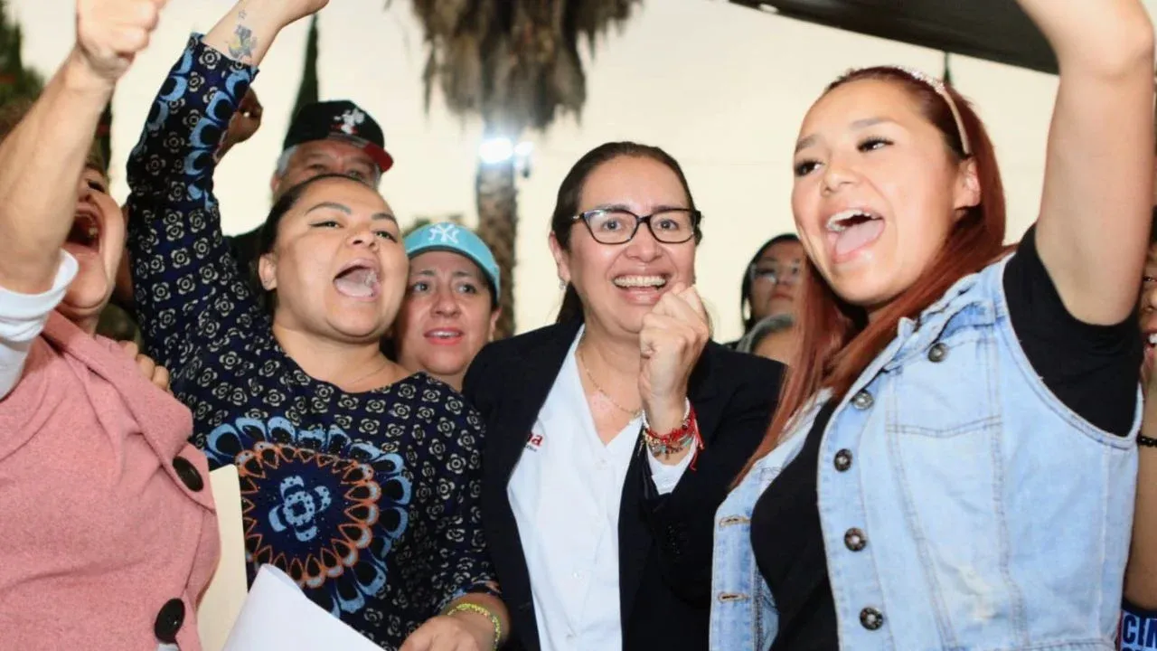 Derogar el Bando Municipal de Ecatepec para evitar que sigan criminalizando a los ciudadanos, compromiso de Azucena Cisneros