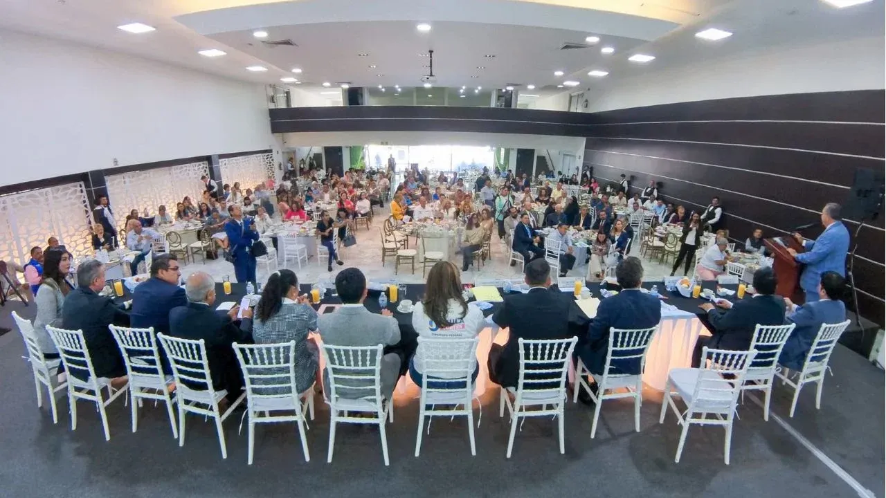Llaman empresarios y ciudadanos del Edomex desde Naucalpan a fortalecer el emprendimiento y facilitar la inversión en ayuntamientos