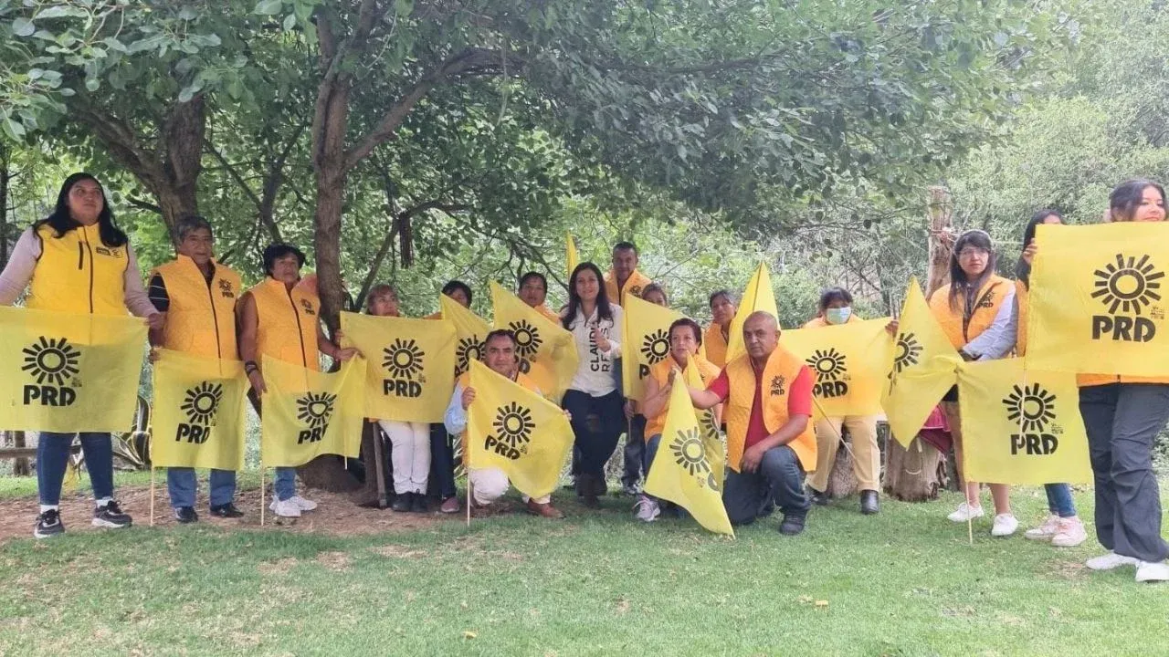 Recibe Claudia Reyes candidata del PRD a la Presidencia Municipal de Huixquilucan la adhesión de liderazgos del PT y morena