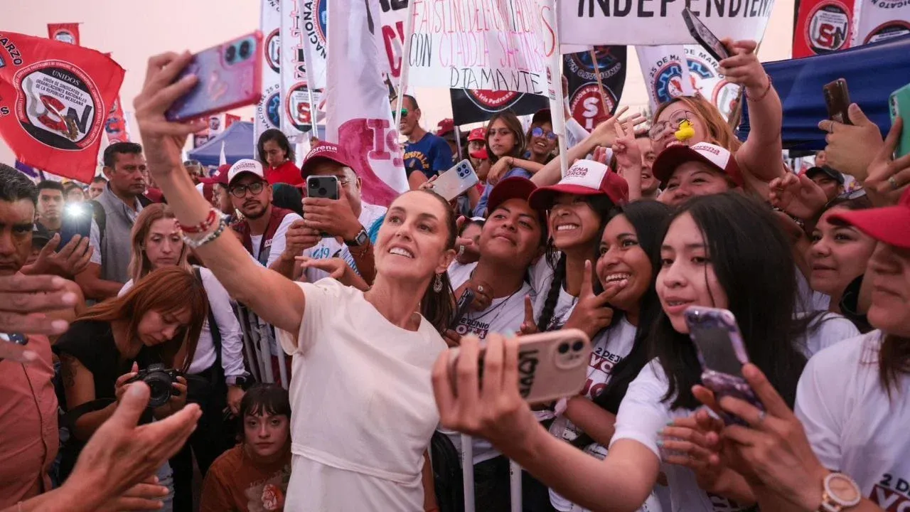 Sheinbaum anuncia apoyo a Azucena para mejorar abasto de agua en Ecatepec