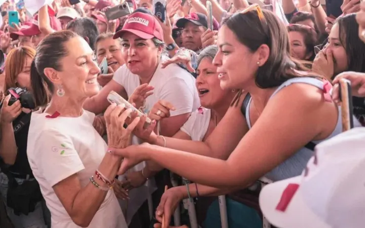 Sheinbaum anuncia apoyo a Azucena para mejorar abasto de agua en Ecatepec