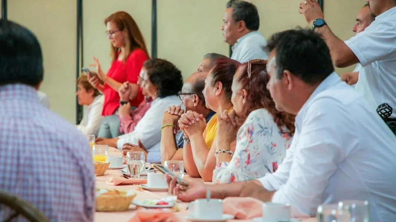 Solidaridad y respaldo de Raciel Pérez Cruz con Emilio Manzanilla ante cobarde agresión de golpeadores al servicio de “Tony Rodríguez”