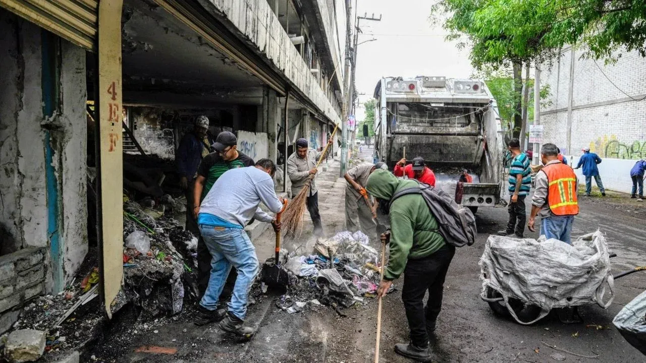 Con programa “Barriendo la Casa”, Naucalpan busca mejorar imagen urbana